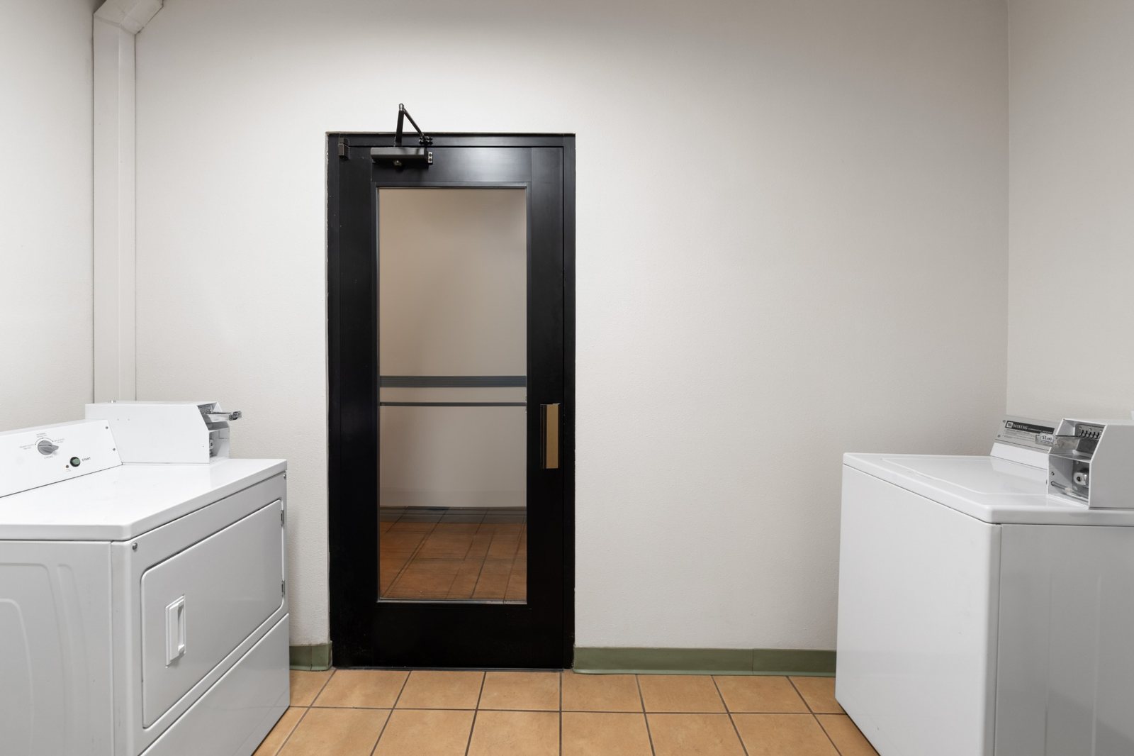 Guest laundry room