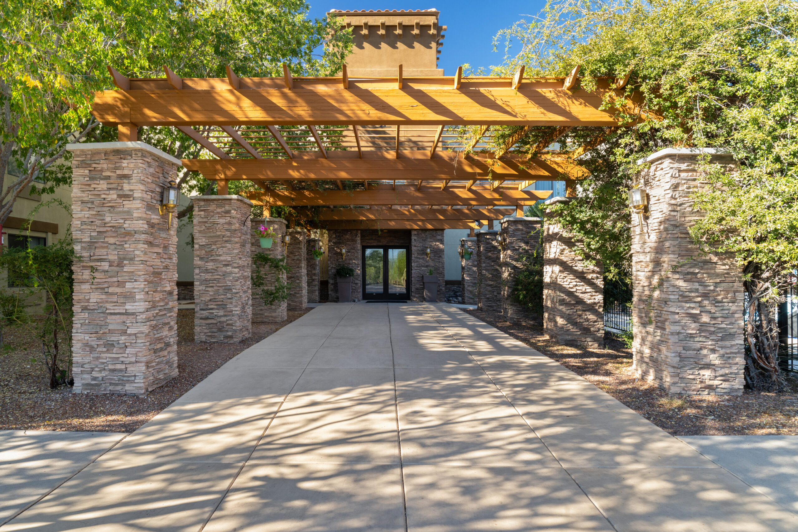 Exterior of Tombstone Grand Hotel